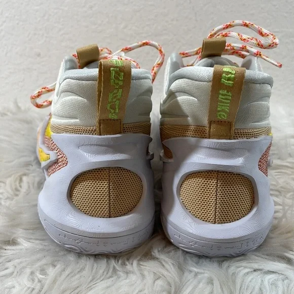 NIKE COSMIC UNITY 2 'BETTER US - OFF WHITE' SIZE 11 NEW - Picture 4 of 11